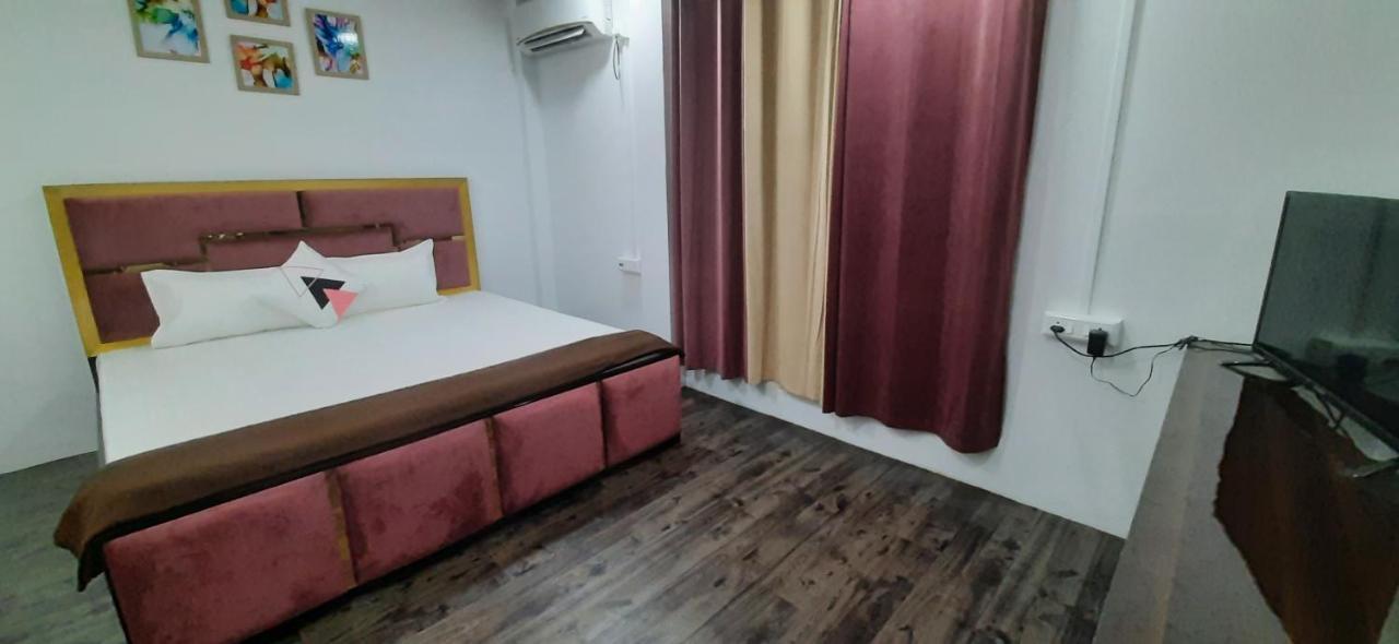 The Palm Suites , Incredible North East Tourism , Couples & Family Guwahati Exterior photo
